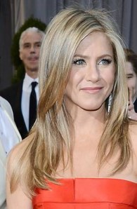 It's an understatement to say that Jennifer Aniston has one of the most coveted heads of hair. Here, she shows how simplicity is best with an oval face shape. Because she doesn't mask her face with hair, she is able to show off her beautiful features.