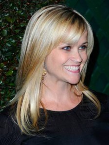Reese Witherspoon's Side-Swept Bangs for a Heart-Shaped Face